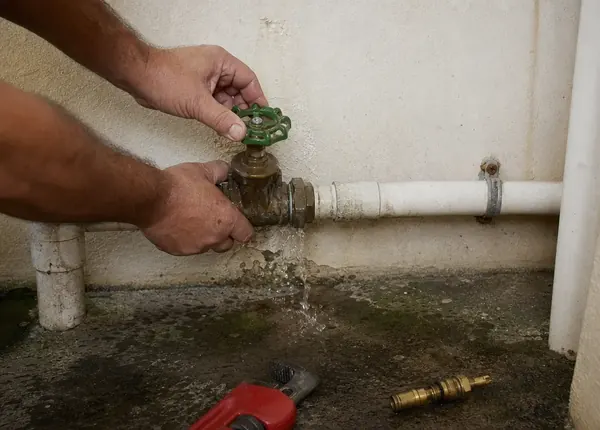 Registro girando em falso